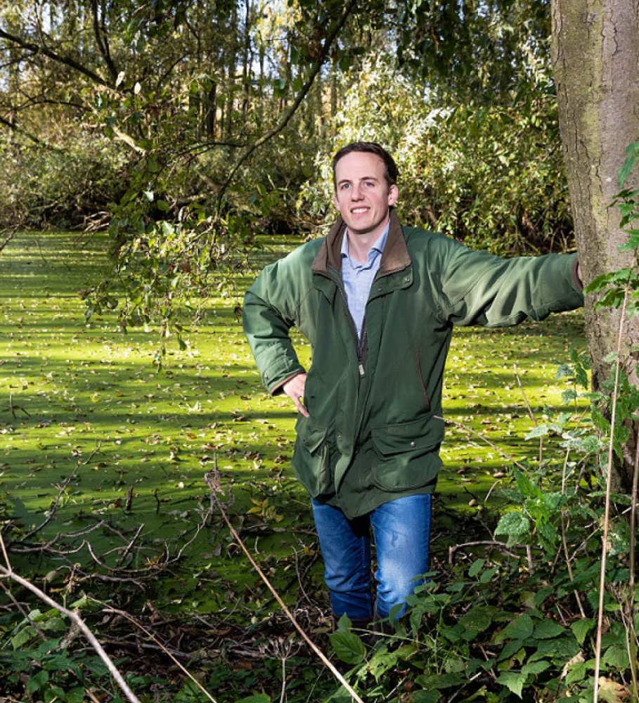 Foto van een specialist over duurzaamheid